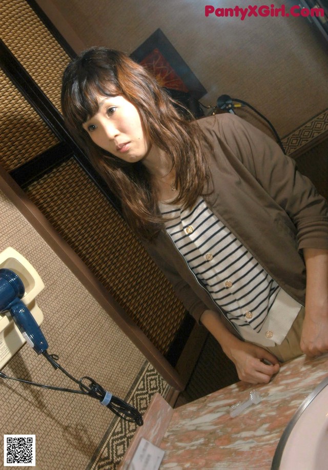 Hiroko Yoshida - Seduced Photo Galery No.cb2557