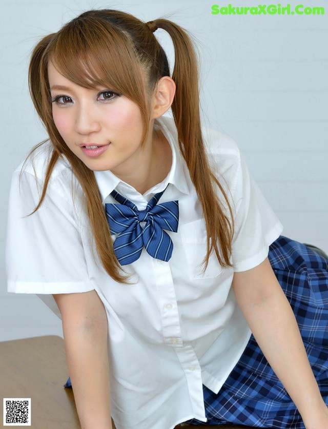Rina Aoyama - Sensual Bam Short No.2b0cf9
