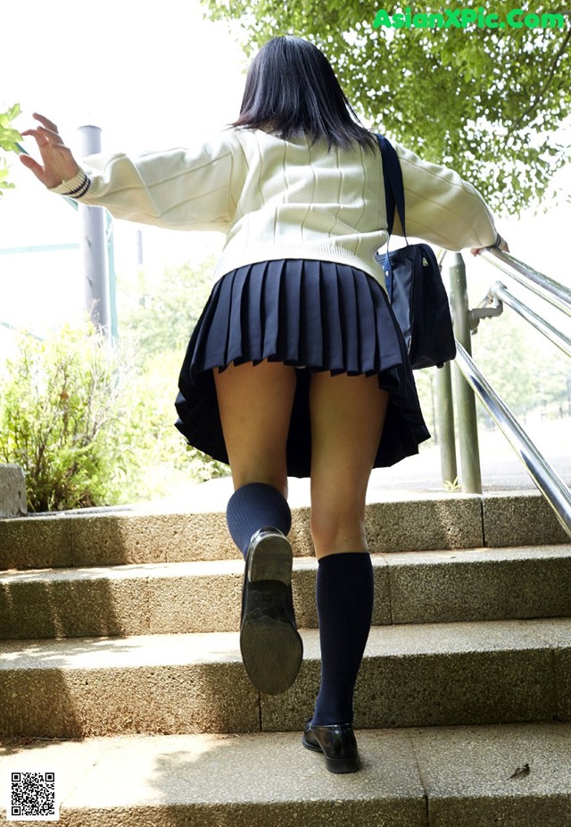 Ayana Nishinaga - Poeno Oldman Pantyjob No.68a5b4